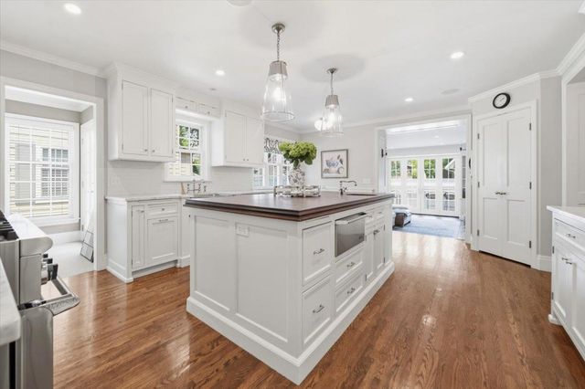 5337 Wooddale Avenue, Edina, MN 55424