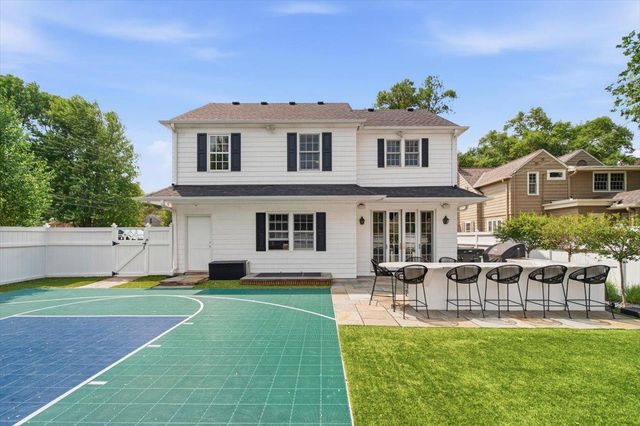 5337 Wooddale Avenue, Edina, MN 55424