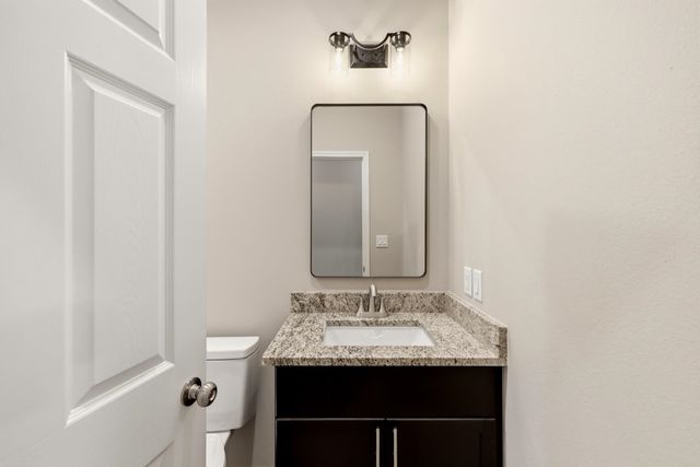 1124 Hackberry Rd, Gladewater, TX 75647