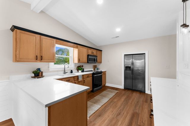 1690 Nantahala Boulevard, Mount Pleasant, SC 29464