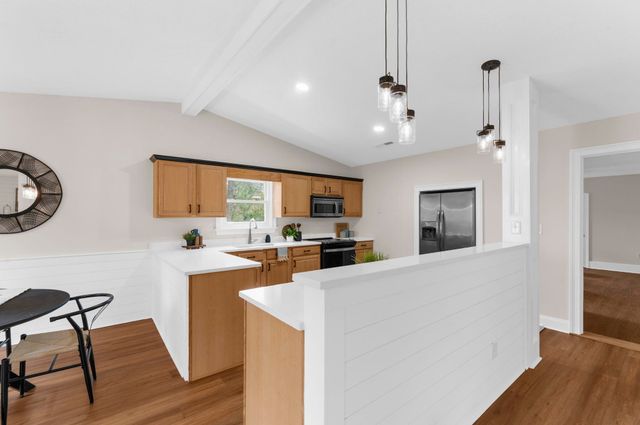 1690 Nantahala Boulevard, Mount Pleasant, SC 29464