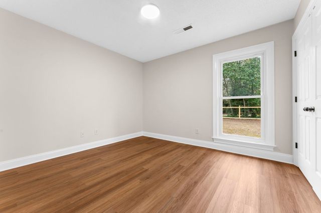 1690 Nantahala Boulevard, Mount Pleasant, SC 29464