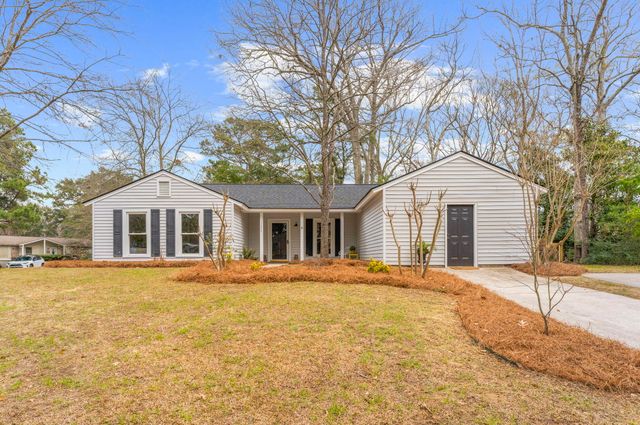 1690 Nantahala Boulevard, Mount Pleasant, SC 29464