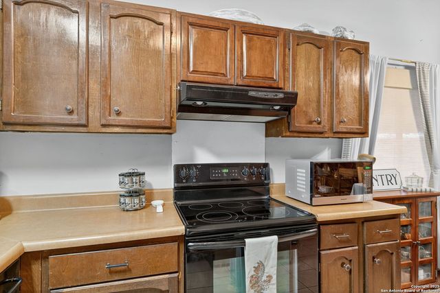 12005 Smoking Oaks, Live Oak, TX 78233