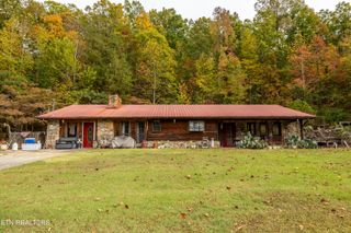 3136-3142 Allegheny Loop Rd, Maryville, TN 37803