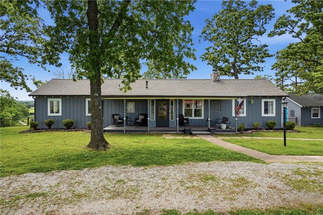 82 County Road 327, Berryville, AR 72616