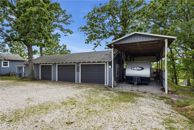 82 County Road 327, Berryville, AR 72616