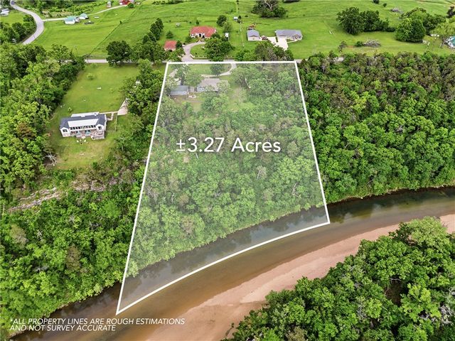 82 County Road 327, Berryville, AR 72616