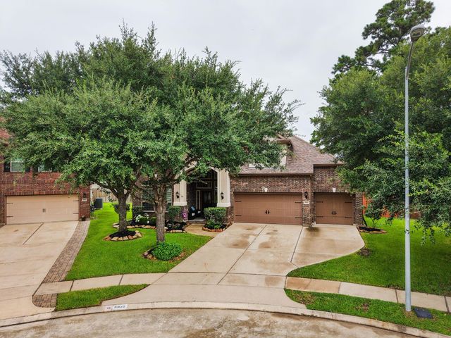 5922 Vinland Shores Court, Spring, TX 77379