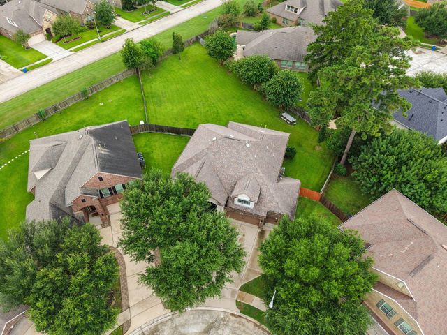 5922 Vinland Shores Court, Spring, TX 77379