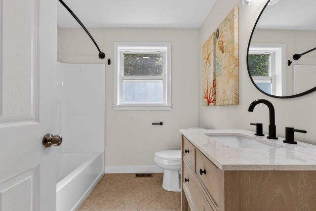 4 Morris Street, Peterborough, NH 03458