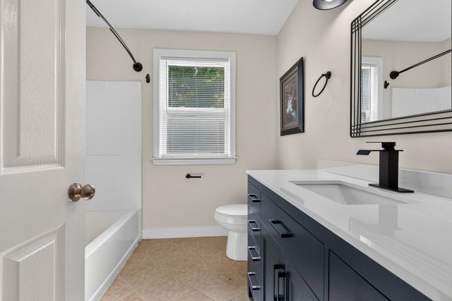 4 Morris Street, Peterborough, NH 03458