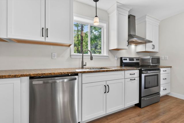 4 Morris Street, Peterborough, NH 03458