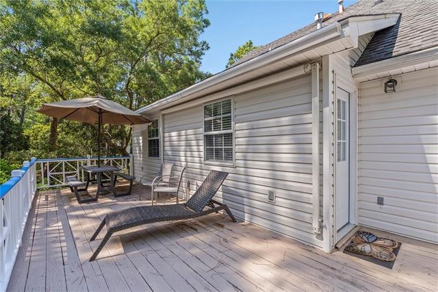 112 Audubon Street, Dauphin Island, AL 36528