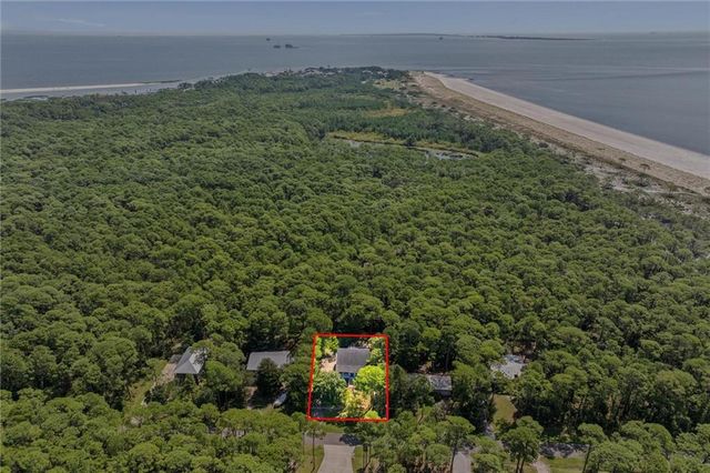 112 Audubon Street, Dauphin Island, AL 36528