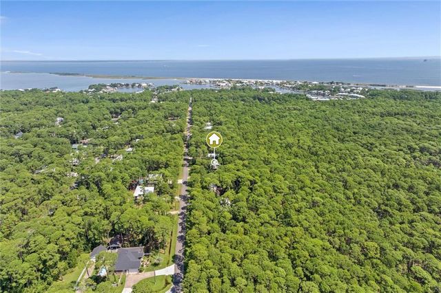 112 Audubon Street, Dauphin Island, AL 36528