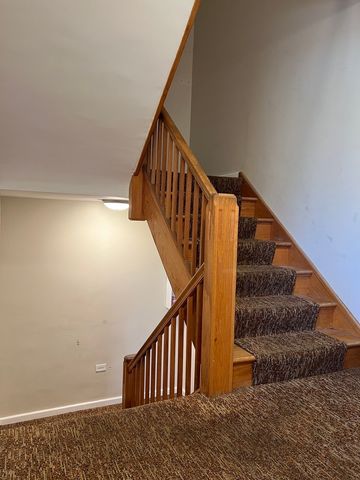 560 Princeton Street A2W, Des Plaines, IL 60016