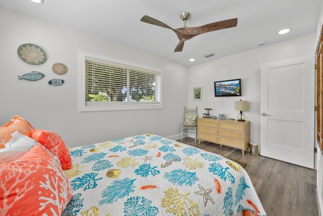 517 Gulf Road, North Palm Beach, FL 33408