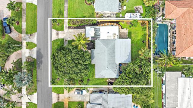 517 Gulf Road, North Palm Beach, FL 33408