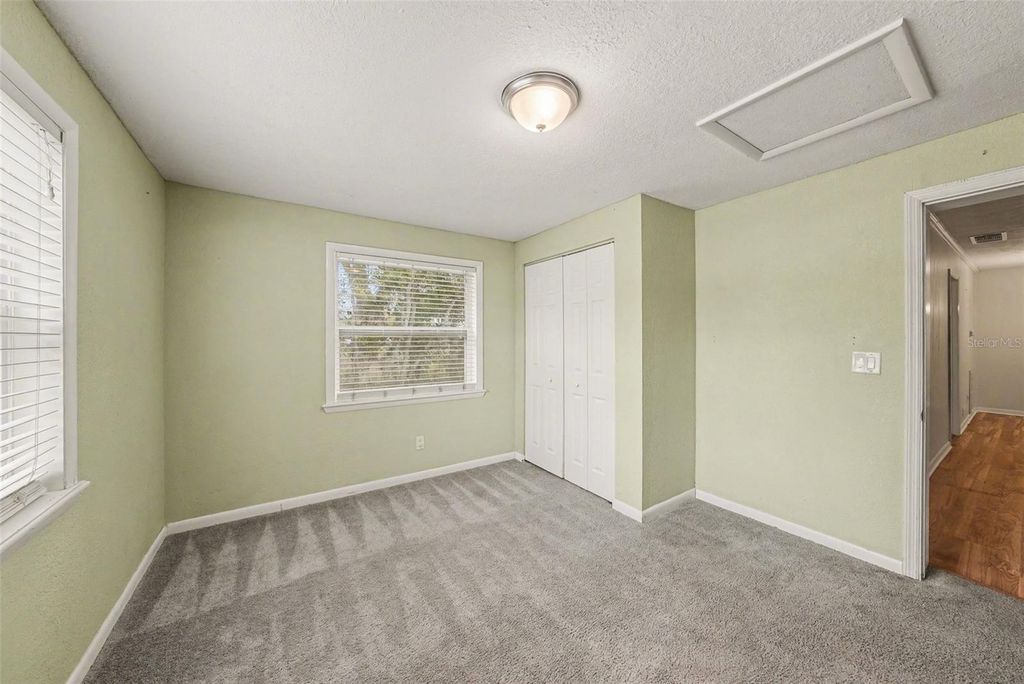 Image 23 of property listing at 209 CLEMONS ROAD, Brandon, FL 33510