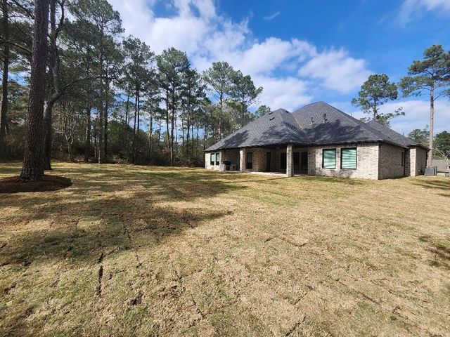 8680 Cedar Meadow Lane, Plantersville, TX 77363