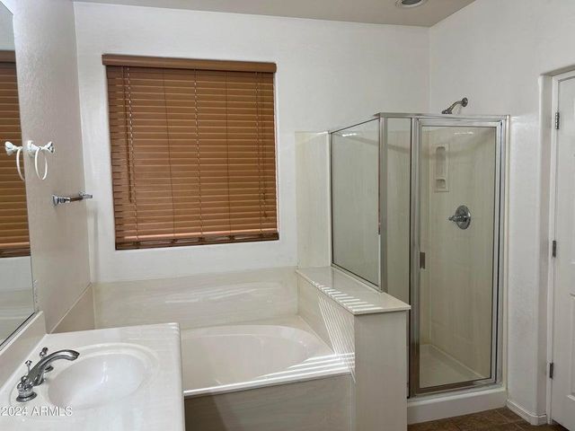 7129 W Kings Avenue, Peoria, AZ 85382