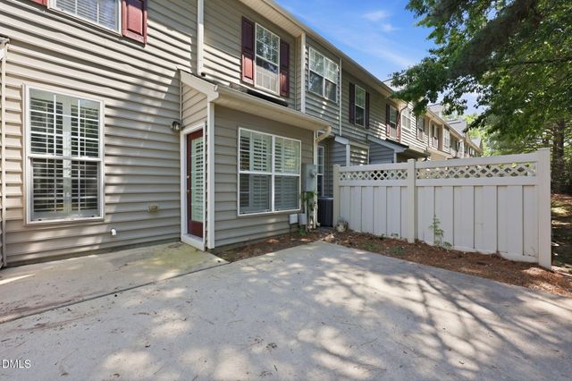 9412 Harvest Acres Court, Raleigh, NC 27617