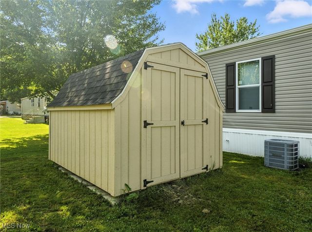 187 Garfield Lane, Jefferson, OH 44047