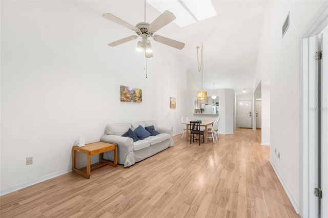 815 SW 51ST WAY 815, Gainesville, FL 32607