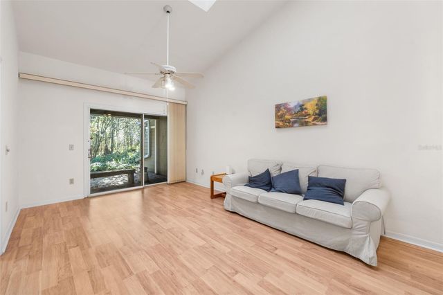 815 SW 51ST WAY 815, Gainesville, FL 32607