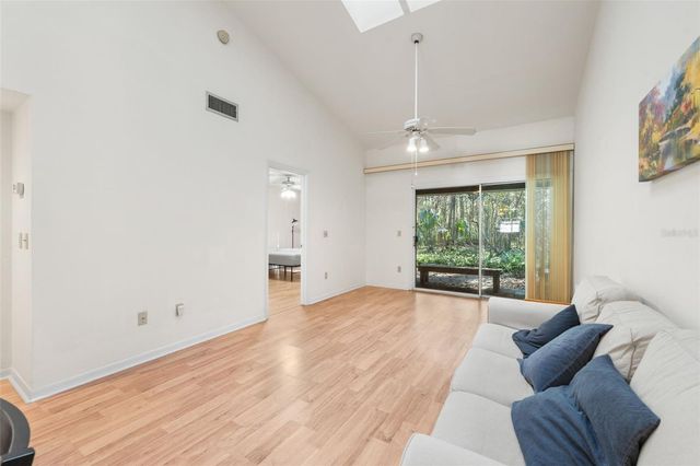 815 SW 51ST WAY 815, Gainesville, FL 32607