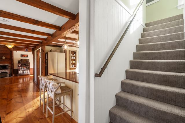 8 Winter St, Plymouth, MA 02360