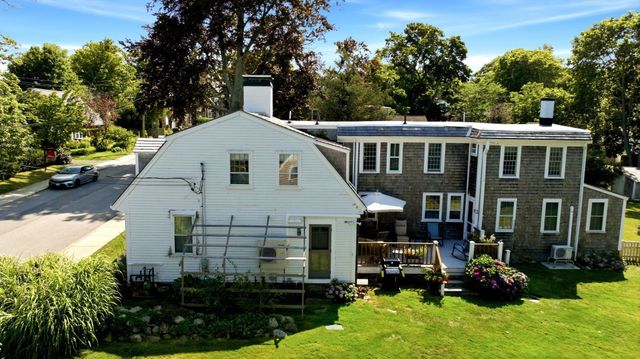8 Winter St, Plymouth, MA 02360