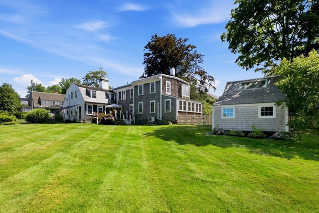 8 Winter St, Plymouth, MA 02360