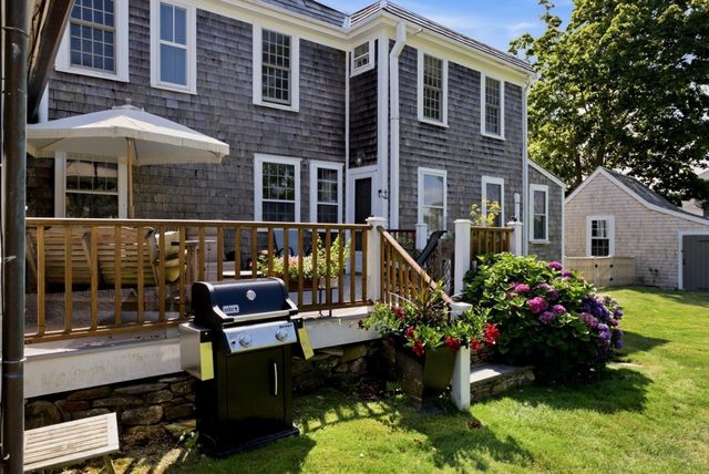 8 Winter St, Plymouth, MA 02360
