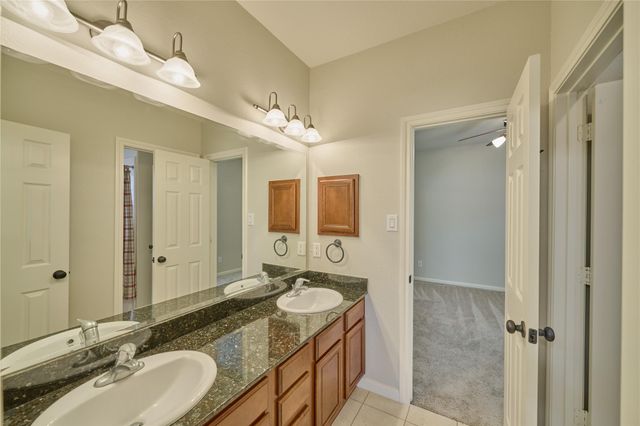 2726 Misty Heath Ln Lane, Houston, TX 77082