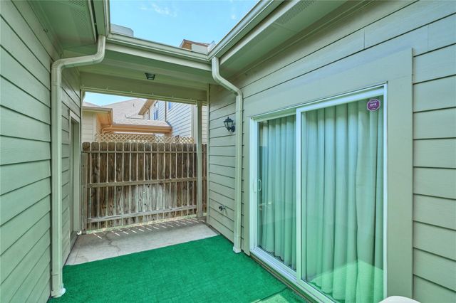 2726 Misty Heath Ln Lane, Houston, TX 77082