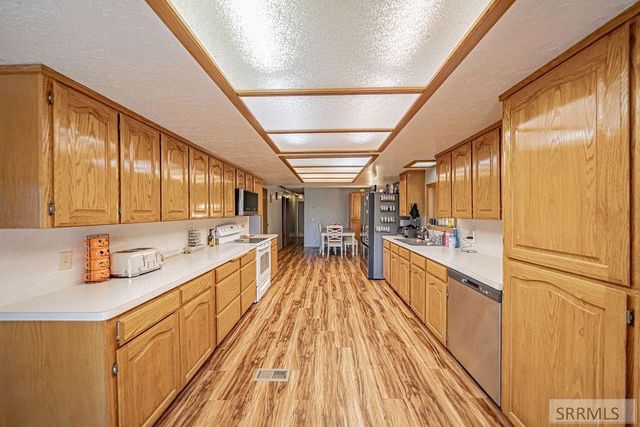 491 N 400 W, Blackfoot, ID 83221