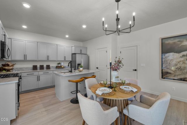 16682 Neil Court 7, La Pine, OR 97739