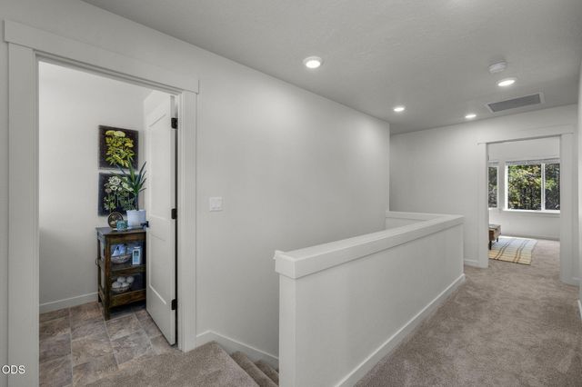 16682 Neil Court 7, La Pine, OR 97739