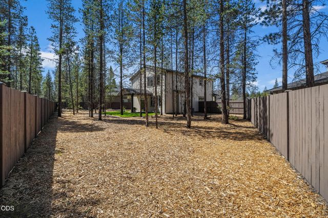 16682 Neil Court 7, La Pine, OR 97739