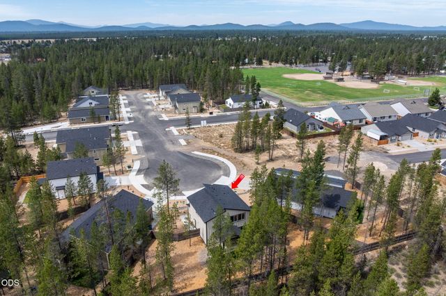 16682 Neil Court 7, La Pine, OR 97739