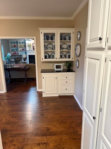 107 Candlewick Rd., Hattiesburg, MS 39402