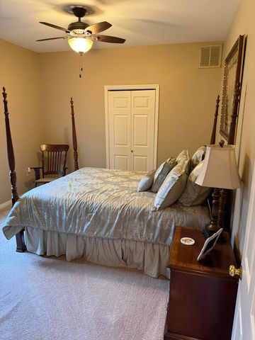 107 Candlewick Rd., Hattiesburg, MS 39402