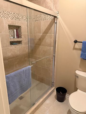 107 Candlewick Rd., Hattiesburg, MS 39402