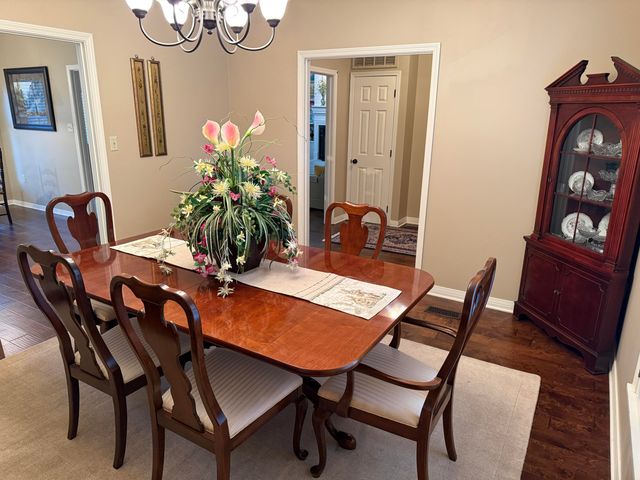 107 Candlewick Rd., Hattiesburg, MS 39402