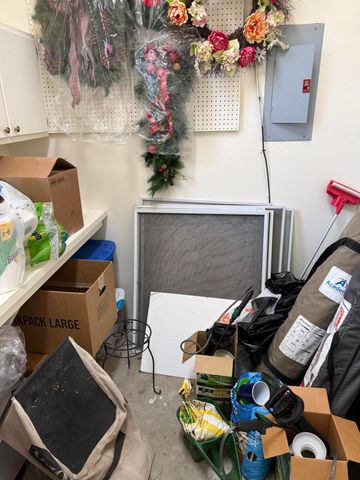 107 Candlewick Rd., Hattiesburg, MS 39402