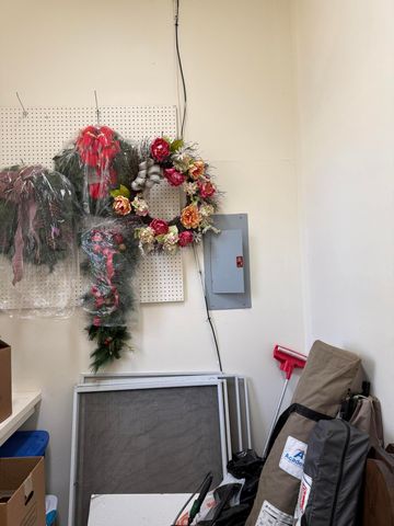 107 Candlewick Rd., Hattiesburg, MS 39402