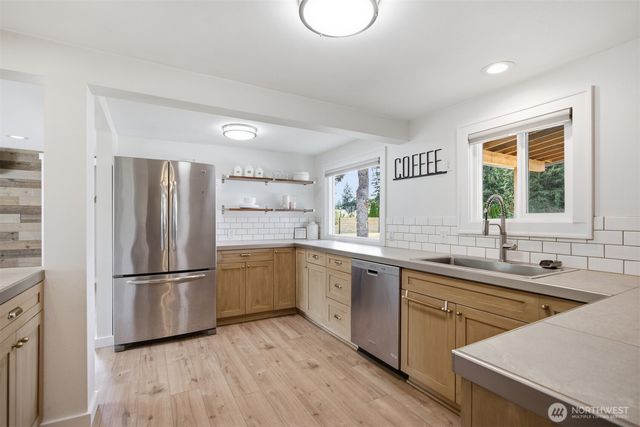 5335 Northwest Drive, Bellingham, WA 98226