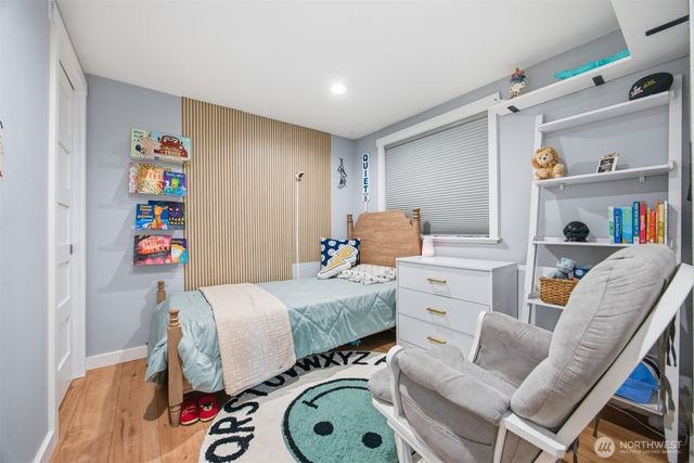 5335 Northwest Drive, Bellingham, WA 98226